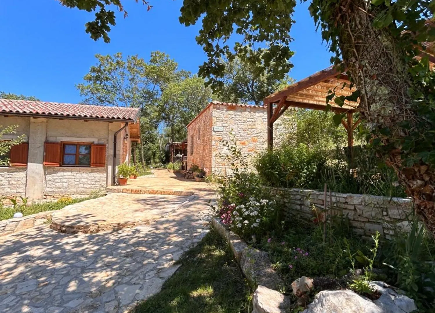 Paradiso Istriano - Mediterraneo And Olive Rovinj 0*,