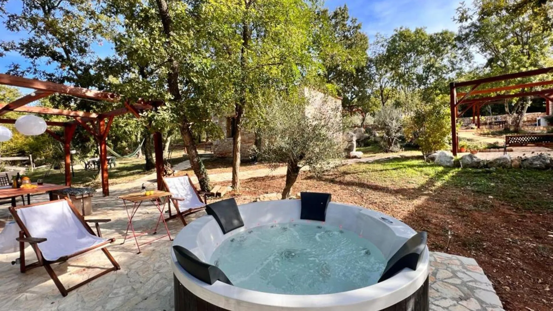 Paradiso Istriano - Mediterraneo And Olive Ρόβινι 0*,  Κροατία