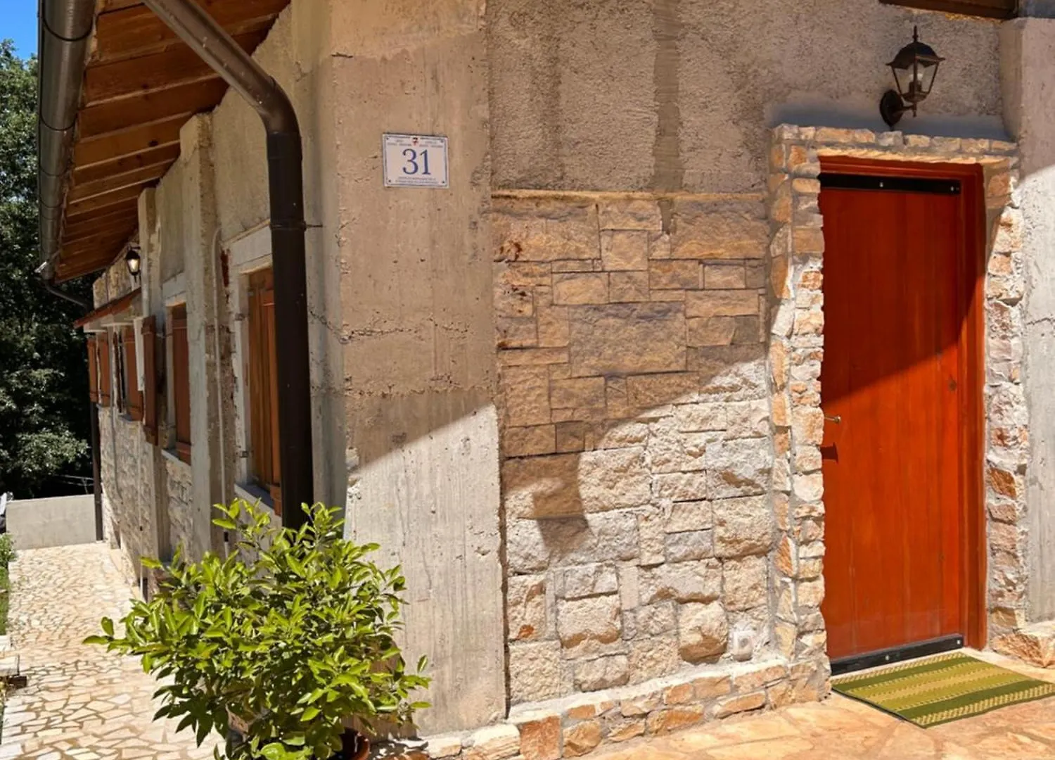 Paradiso Istriano - Mediterraneo And Olive Ρόβινι